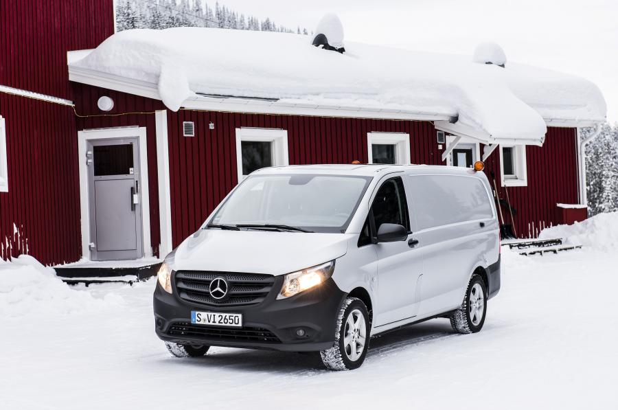 Mercedes-Benz Vito Panel Van 4x4 '2015